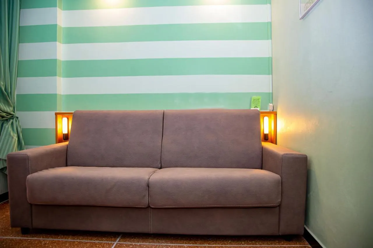 ** Hotel Albergo Glory Borghetto Santo Spirito Italy