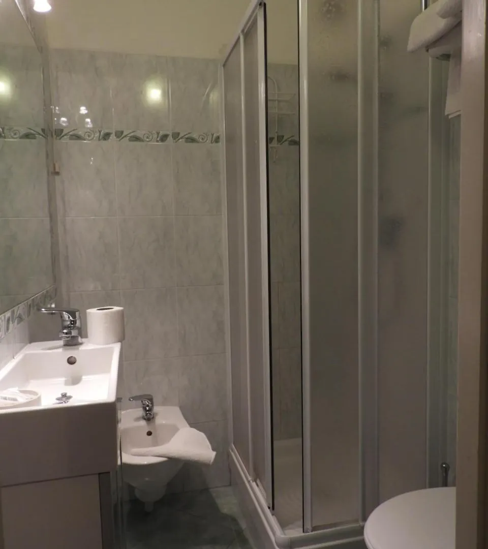 Hotel Albergo Glory Borghetto Santo Spirito